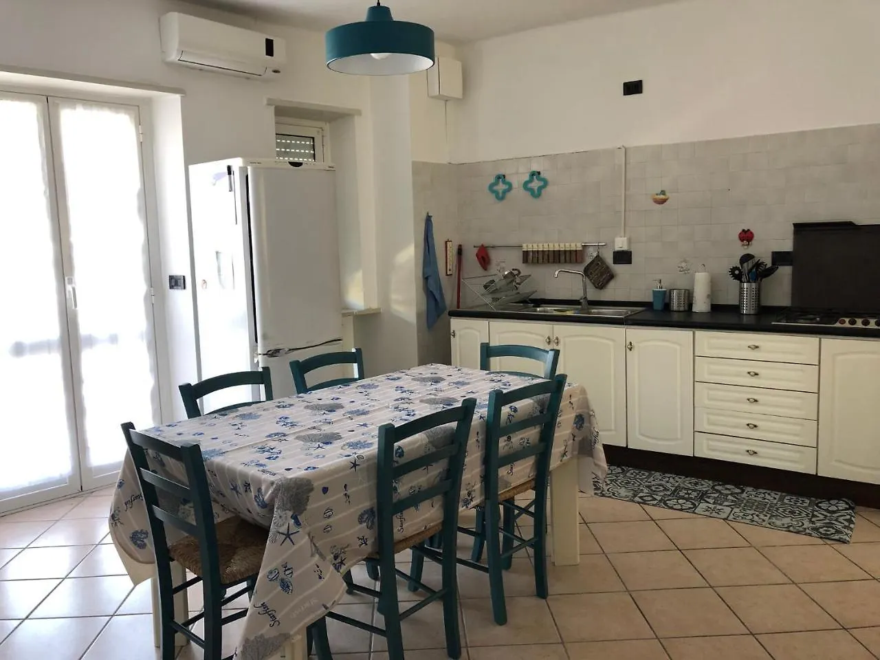 Capitan Gino Apartment San Bartolomeo Al Mare Italy